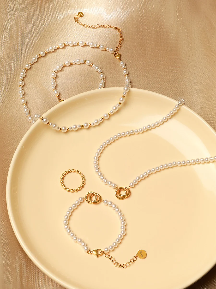Beaded Pearl Kette - Image 4