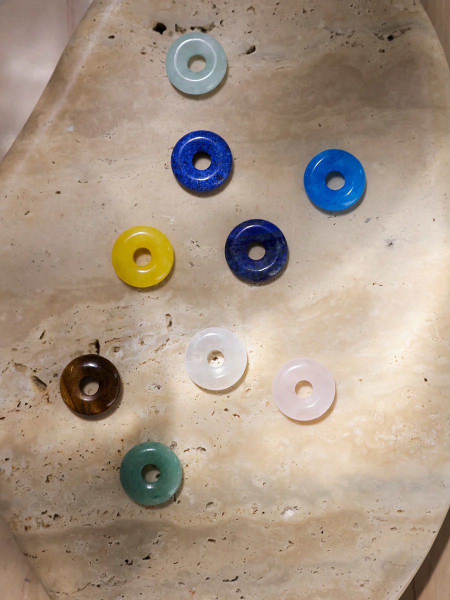 Bold Chic Hoops & Ohrring-Charms Bundle - Image 4