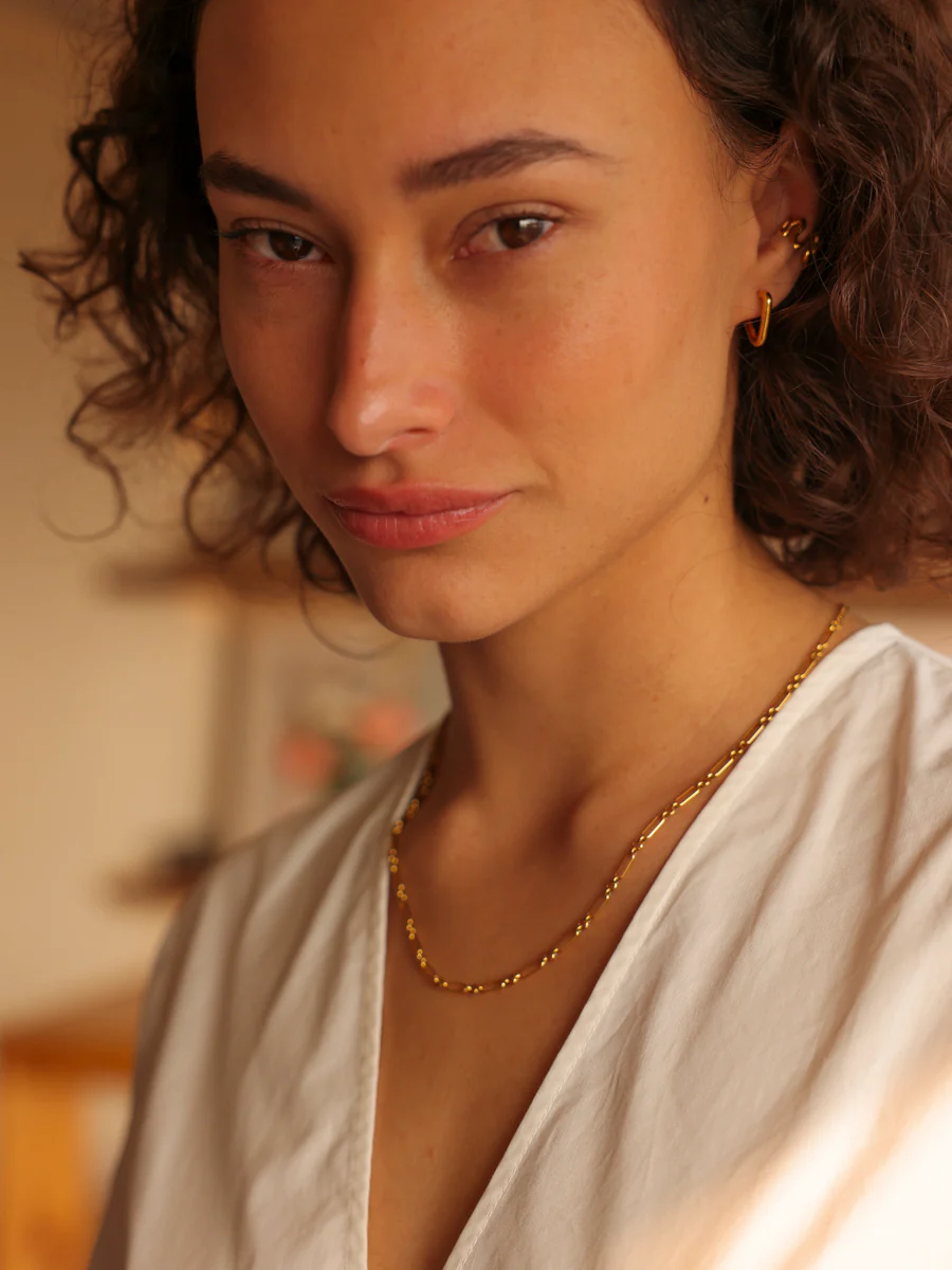Graceful Wave Earcuff - Image 2